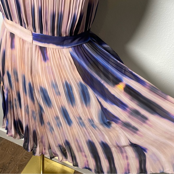 Catherine Malandrino Pleated Watercolor Print Dress – Size 8 - Picture 11 of 11